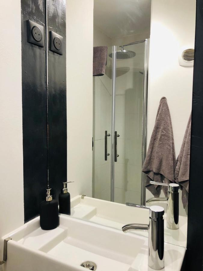 Room appart Narbonne Exteriör bild